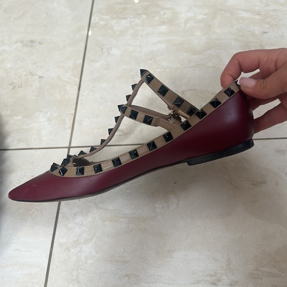 Valentino Garavani Shoes Valentino Patent Rockstud Caged Ballet Flat - Picture 6 of 11